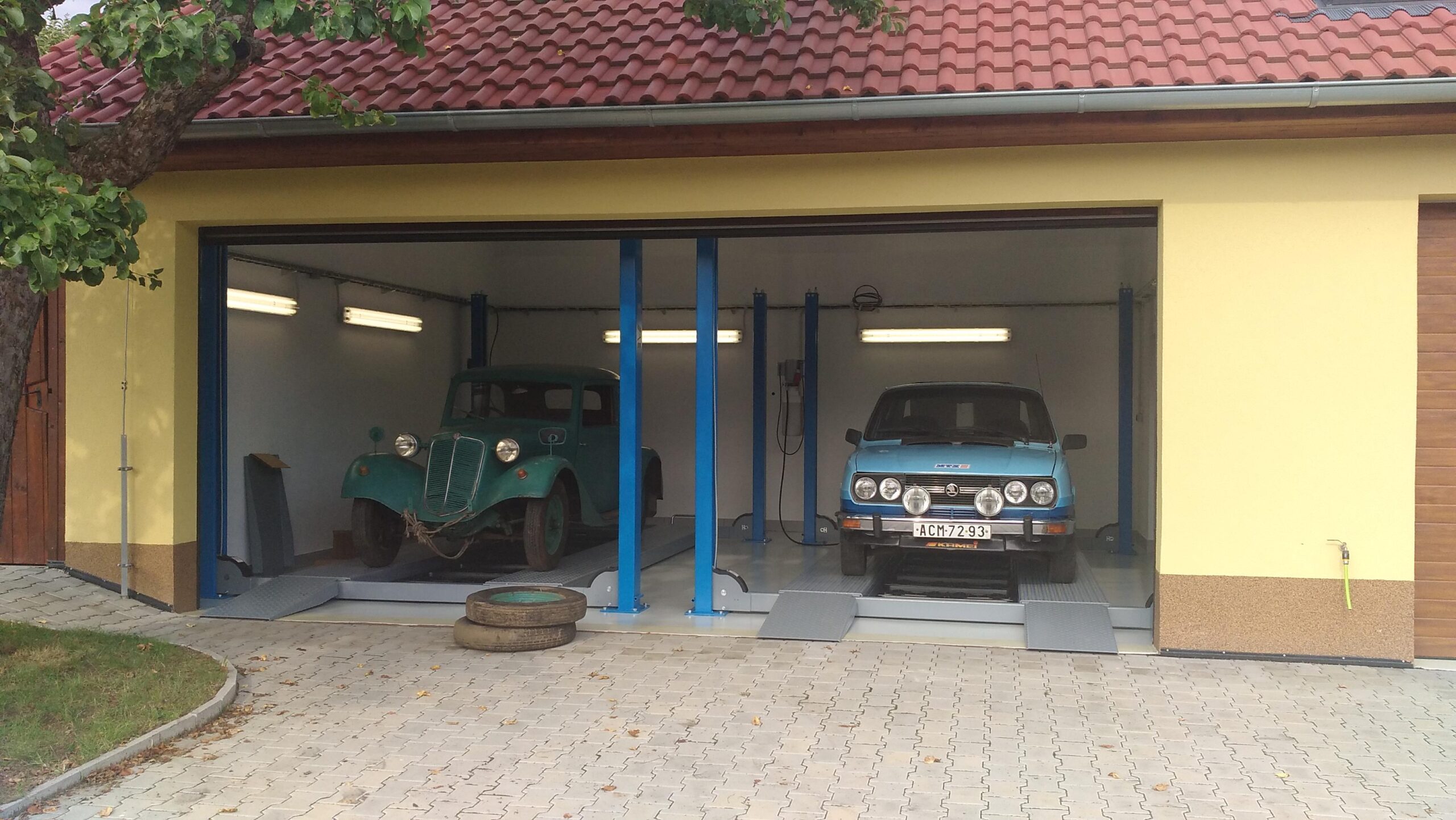 4-sloupové parkovací zvedáky